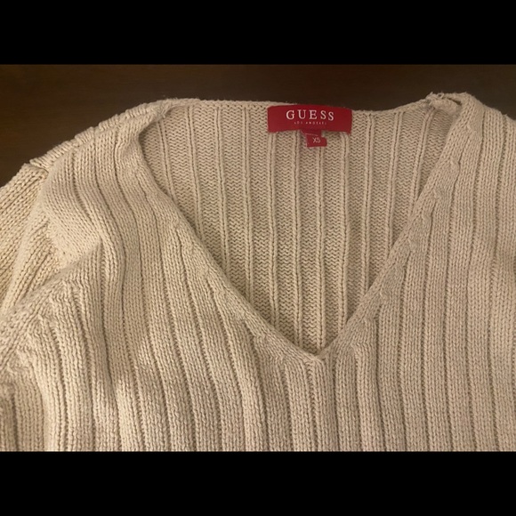 GUESS sweater - Picture 3 of 4